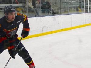  The Niverville Nighthawks gave it their all but came up a little short on the road Friday night as they fell to the Virden Oil Capitals by 3–1.