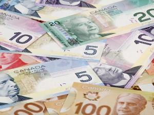  Manitobans who are making the choice to get vaccinated against COVID-19 will be entered into a unique lottery this summer.