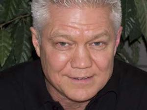 Dr. Paul Chamberlain