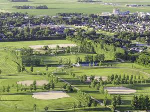 Five Great Reasons to Get Out of the City