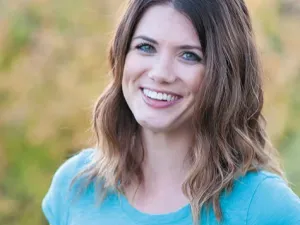 Author Amanda Legault