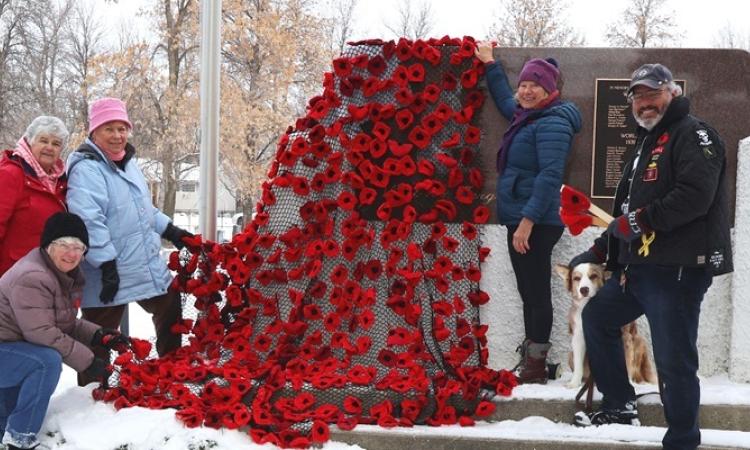 Heather Watt, Jenny Tildsley, Roz Krahn, Shirley Hoult, Randy MacDonald, and Chance.