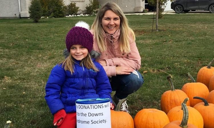 Chloe Baudry and her mom Courtney.