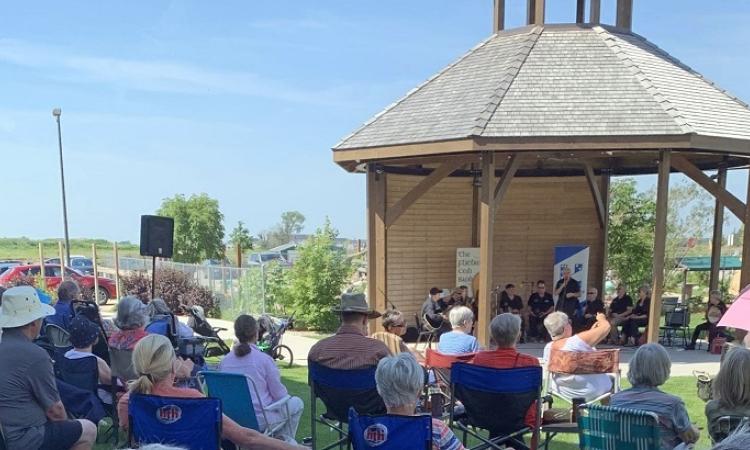 Music in the Gardens in Niverville.
