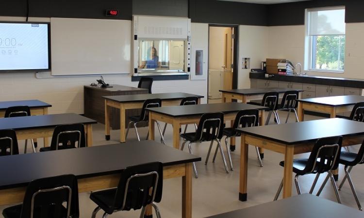 A group of Niverville educators are the recipients of this year’s annual Teaching and Professional Learning Opportunity Grant provided by the Hanover School Division (HSD).