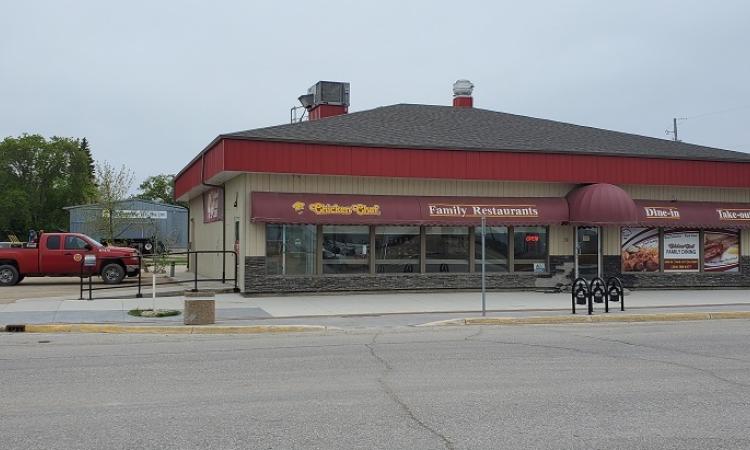 Chicken Chef in Niverville will be installing a patio.