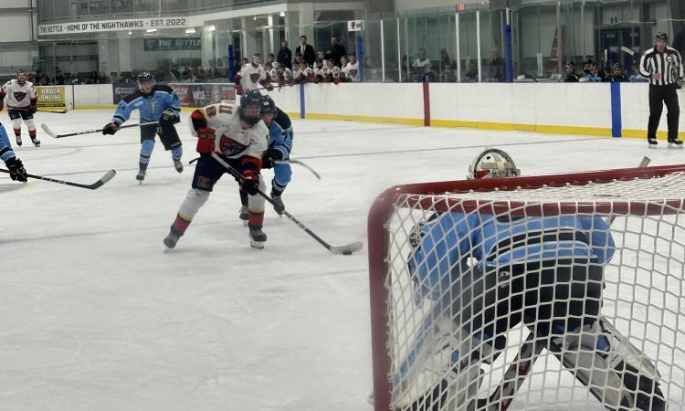 The Niverville Nighthawks kicked off their 2024–25 campaign in style with a massive 4–1 win over the Winnipeg Freeze on Friday night at the CRRC.