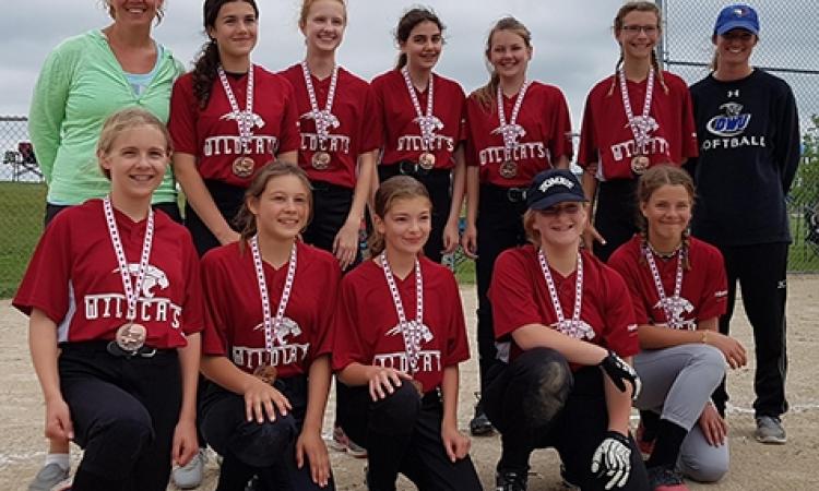 The Niverville U14 Wildcats with players from Landmark