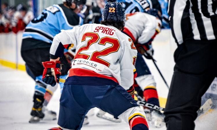 The Niverville Nighthawks got the best of the Winnipeg Freeze in a 6–1 win on the road on Sunday evening to close out their regular season.