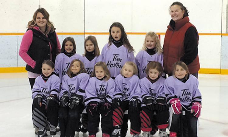 Back row (l-r): Cindy Plessis, Jaycee Plessis, Amy Hart, Allegra Bergen, Natalie Harder, Leanne Harder (coach). Front row (l-r): Riley Wasilinchuk, Brystol Loeppky, Layne Wallace, Elliot Funk, Jillian Nurse, Abbey De Rocquigny