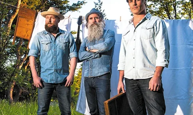 The Washboard Union: Chris Duncombe, David Roberts, and Aaron Grain