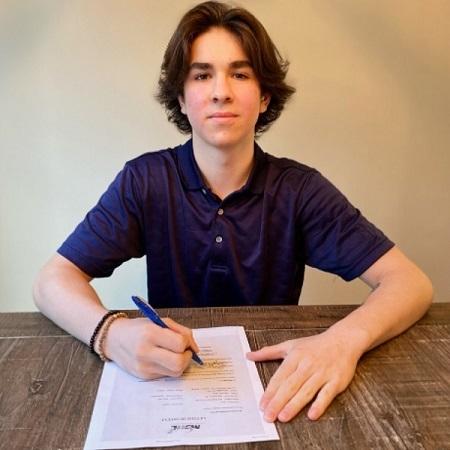Eric Martin, the first player signed to the Niverville Nighthawks.