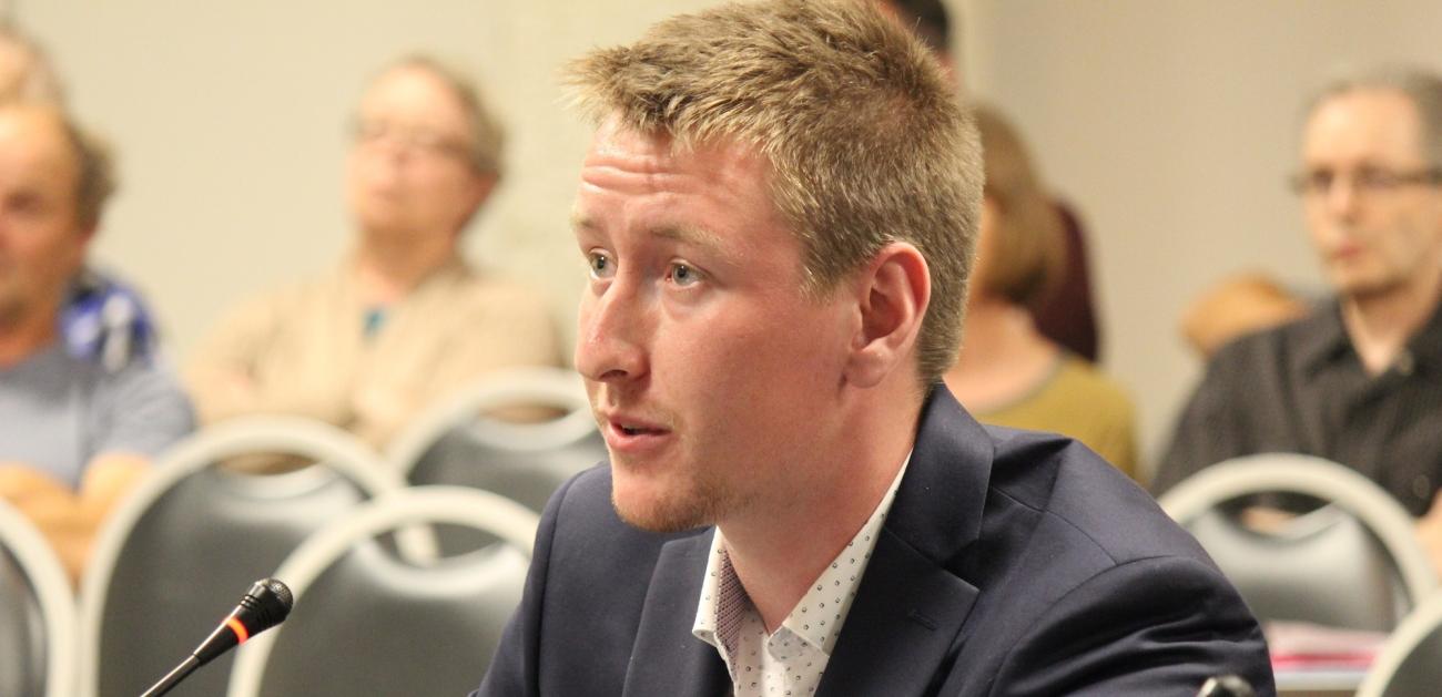 Bradley Schmaltz of Canna Cabana addresses Niverville's council.