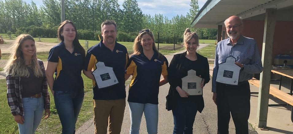 The winners of the 2019 Niverville Chamber of Commerce Business Awards.