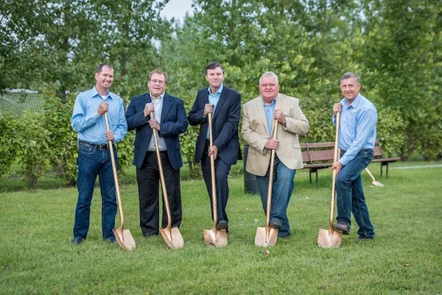 Shannon Martin, Kerry Church, Myron Dyck, Clarence Braun, and Ted Falk at the splash pad sod-turning