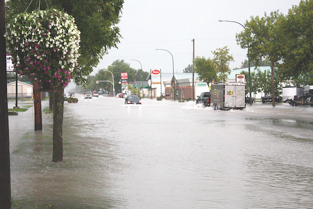 Main Street Flood 05