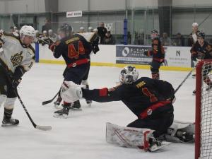 The fans got their money’s worth at the CRRC on Saturday night, but in the end the Niverville Nighthawks fell 6–5 in a shootout to the Neepawa Titans.