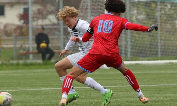 The Providence University College (PUC) Pilots soccer season is in full swing. This past weekend, the women’s team ventured to Winnipeg to face off against the Université de Saint-Boniface (USB) Les Rouges.
