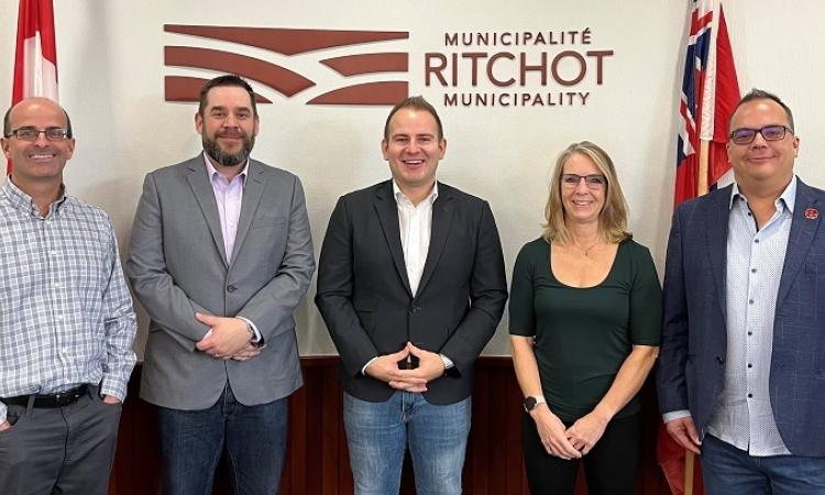 Joel Lemoine, Jason Bodnarchuk, Chris Ewen, Janine Boulanger, and Shane Pelletier.