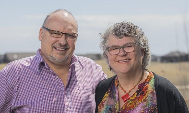 Drs. Mairi and Chris Burnett had been awarded Medals of Excellence by Doctors Manitoba, an organization that works to provide resources and support to physicians working in Manitoba.