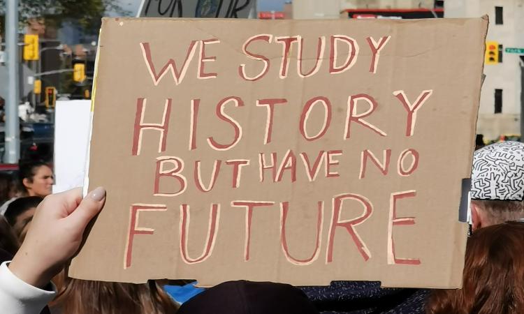 On Friday, September 27, thousands of young activists gathered at the steps of the Manitoba Legislature to strike for climate action. In the last week of September, an estimated 7.6 million people around the world, representing 185 different countries, skipped school and work and took to the streets.