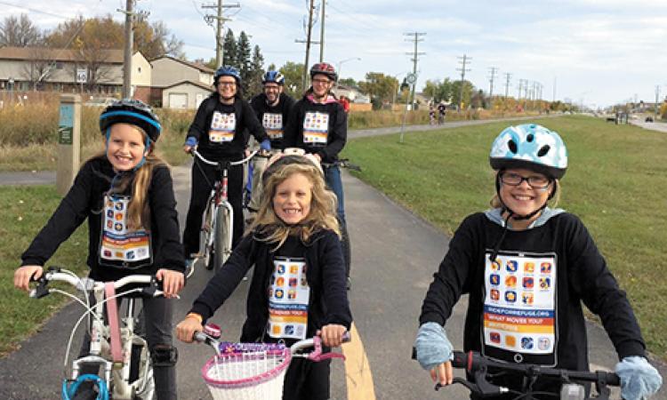 Back (l-r): Ruth Bergen, Brian Bergen, and Leah Dyck. Front (l-r): Shiloh Bergen, Eliorah Bergen, and Mikayla Dyck