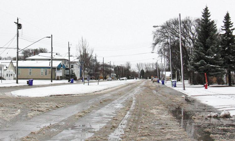 Main Street in Île-des-Chênes