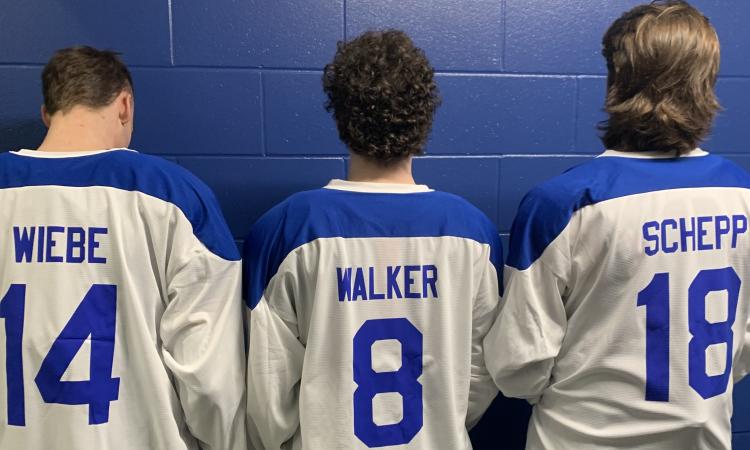 The Niverville High School’s new hockey team recently wrapped up their inaugural season in the Winnipeg High School Hockey League.
