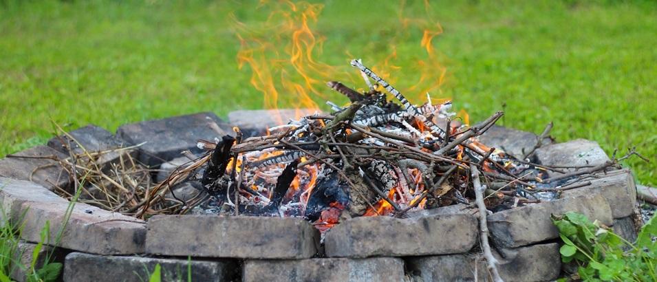 In the coming weeks, as residents begin to get outside to enjoy their backyard spaces, Niverville’s town council wants to make sure everyone is doing it safely.