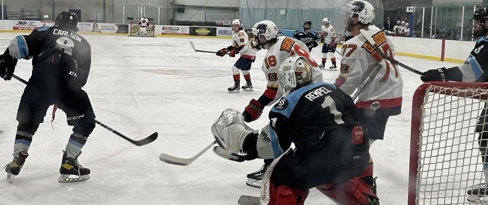 The Niverville Nighthawks snapped a very long losing streak on Sunday afternoon at the CRRC with a monumental 7–3 victory over the Winnipeg Freeze.