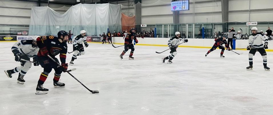 Niverville Nighthawks earned a massive 6–1 win over the Winnipeg Freeze on Saturday evening to boost their playoff chances
