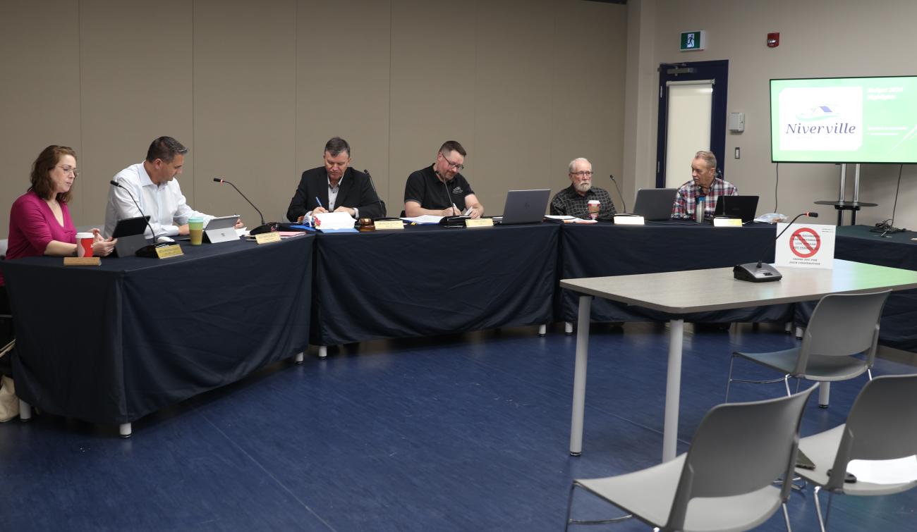 Niverville's council meets in April to release the upcoming year's budget.