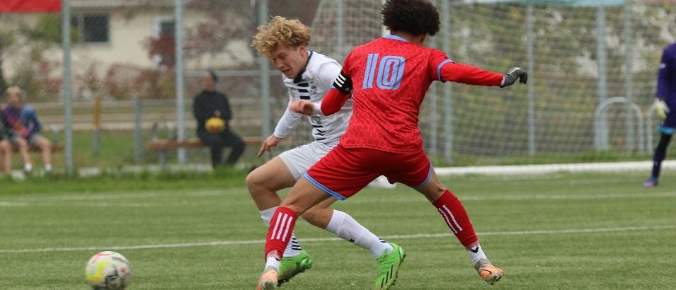 The Providence University College (PUC) Pilots soccer season is in full swing. This past weekend, the women’s team ventured to Winnipeg to face off against the Université de Saint-Boniface (USB) Les Rouges.