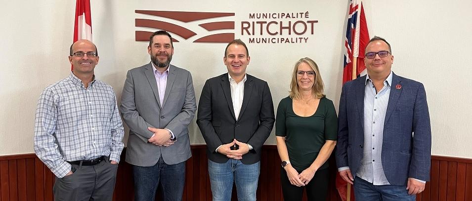 Joel Lemoine, Jason Bodnarchuk, Chris Ewen, Janine Boulanger, and Shane Pelletier.