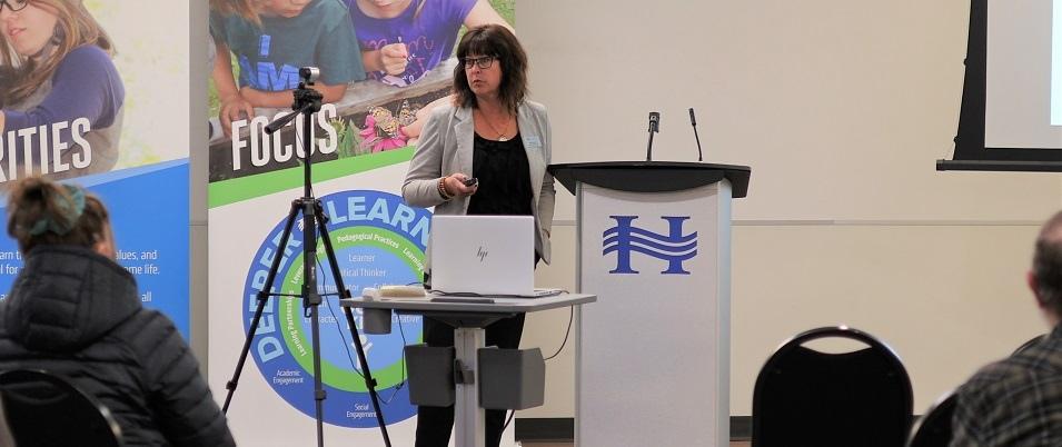 HSD superintendent Shelley Amos speaks at a public budget meeting on March 7.
