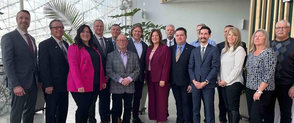 On February 24, Manitoba Premier Heather Stefanson and Municipal Relations Minister Andrew Smith announced the rollout of an additional 28 percent, or $47 million, in municipal funding this year.