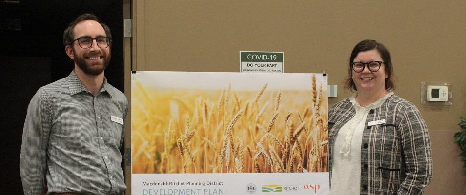 David Paton and Kari Schultz, at an open house about the Macdonald-Ritchot Planning District development plan.