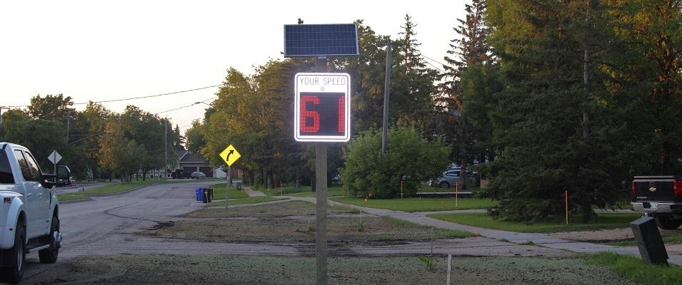 A new digital speed display has been erected in St. Adolphe.