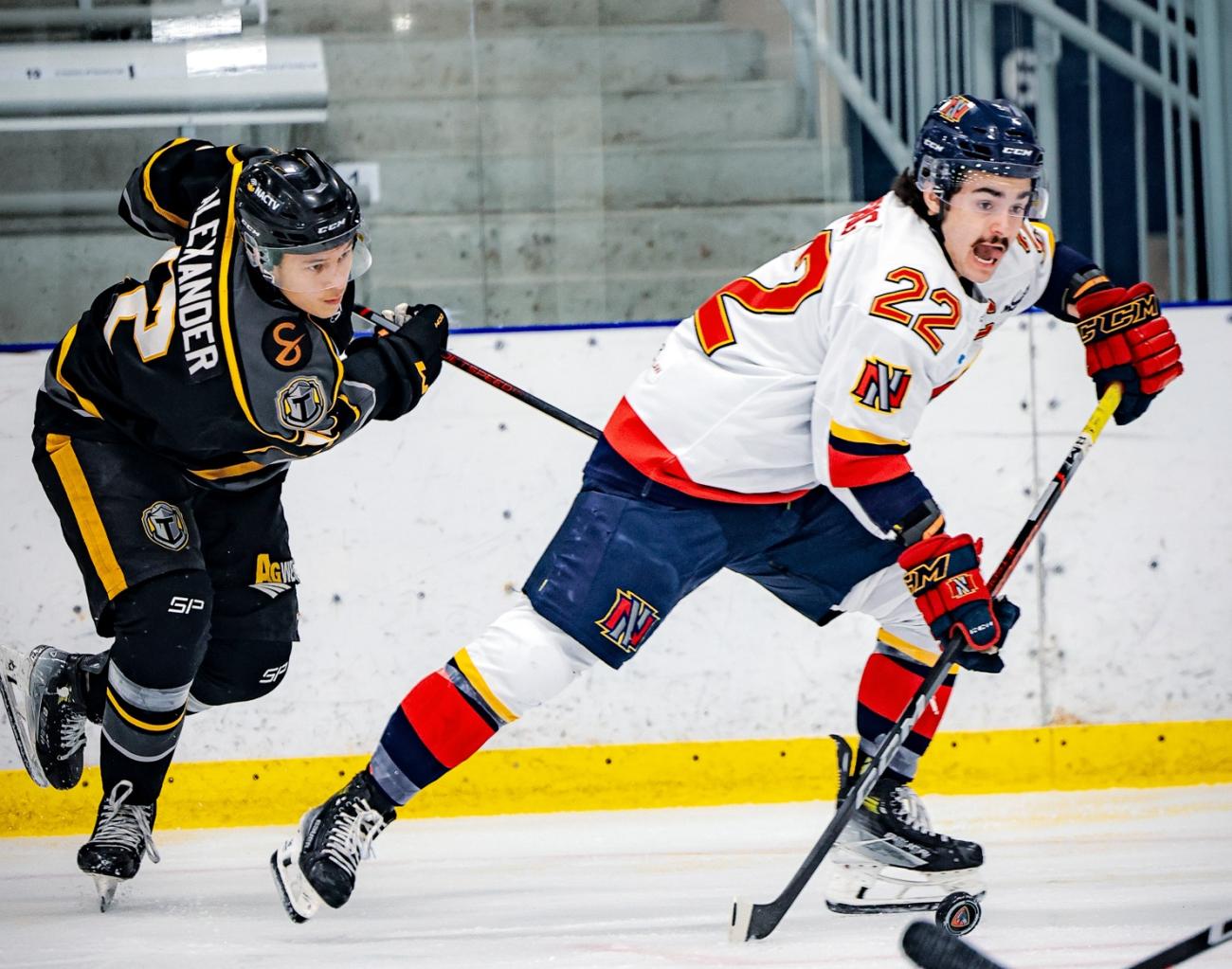 The Niverville Nighthawks came back down to earth on Saturday night. After a six-game winning streak, they got whacked 7–2 on the road by the Neepawa Titans.
